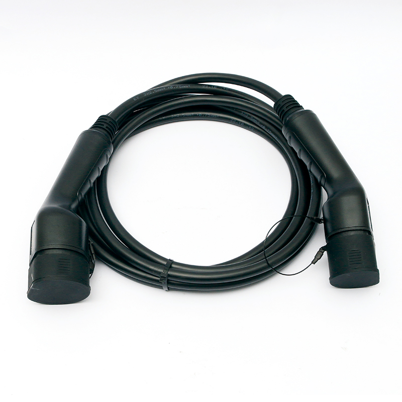 AC European Standard 32A three-phase pile connecting wire three-phase